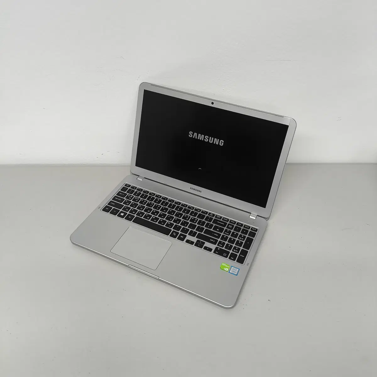 Samsumg製　韓国ノートPC 8250u mx150 Samsumg製 韓国ノートPC 8250u mx150 mouse、Core i7-8550Uや